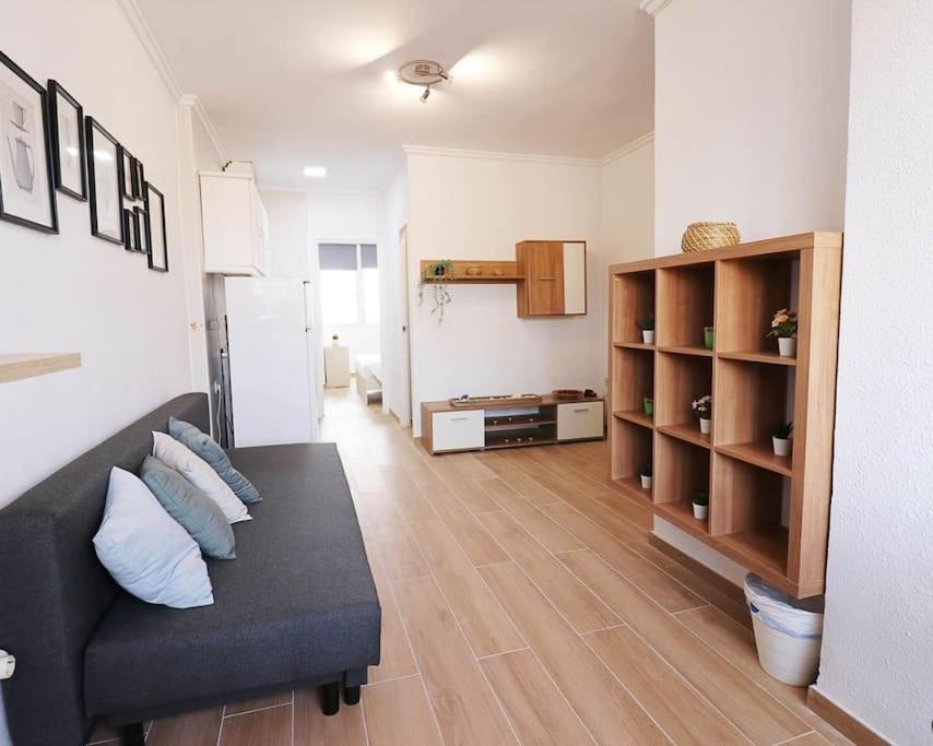 Brand New Apartment. 400 Meters Best Beach Торевиеха Екстериор снимка