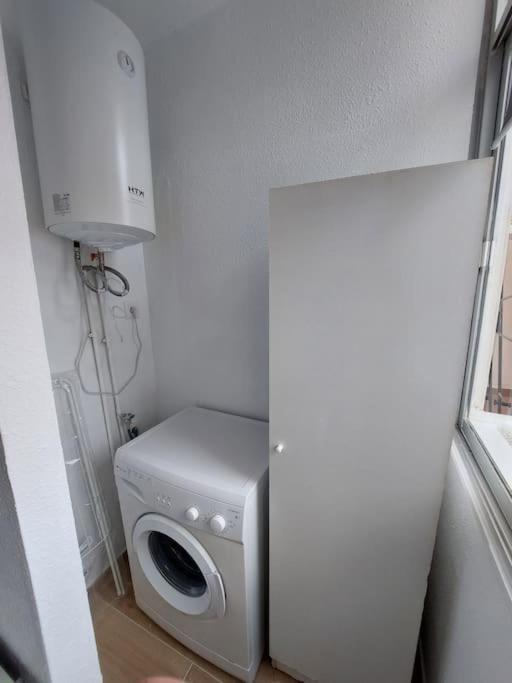 Brand New Apartment. 400 Meters Best Beach Торевиеха Екстериор снимка